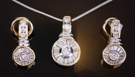 14kt gold diamond earrings & pendant With Chain