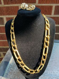 Vintage Monet gold plated chain necklace earrings