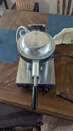 Carnival king bubble waffle maker