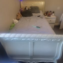 Twin Bed (Frame Only)