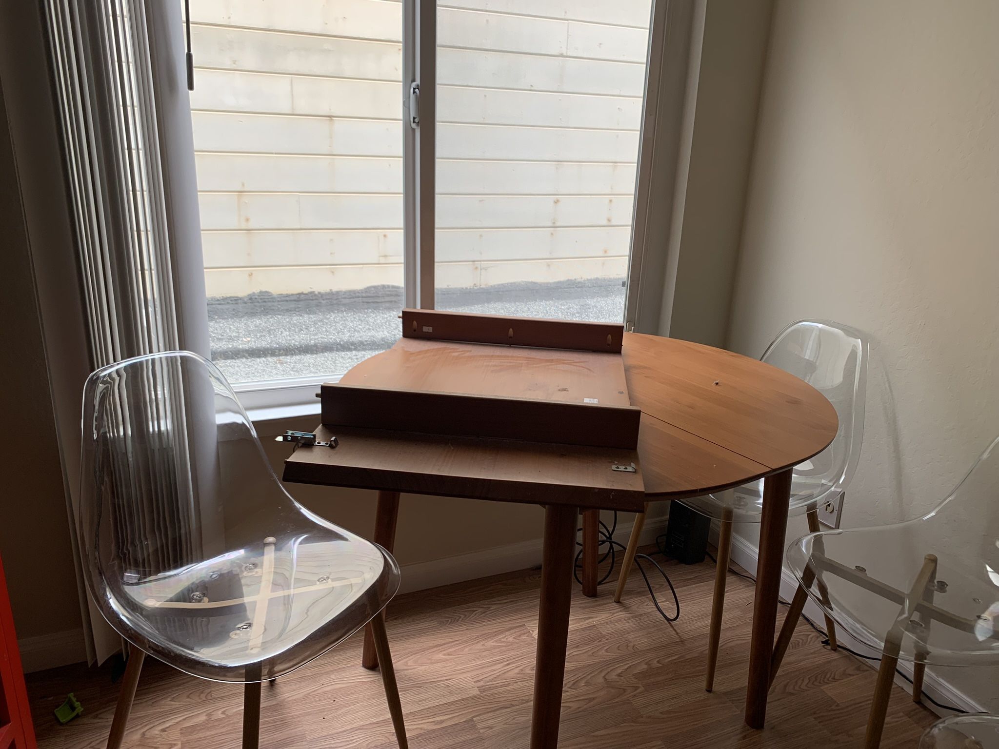 Dining Table With Leaf + 3 Chairs