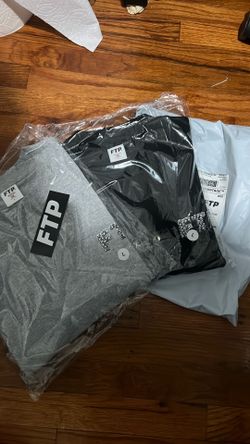 FTP skulls logo tee large