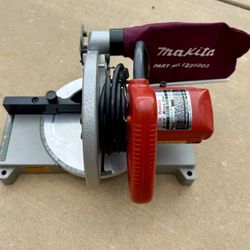 Makita 8 1/4 Miter Saw