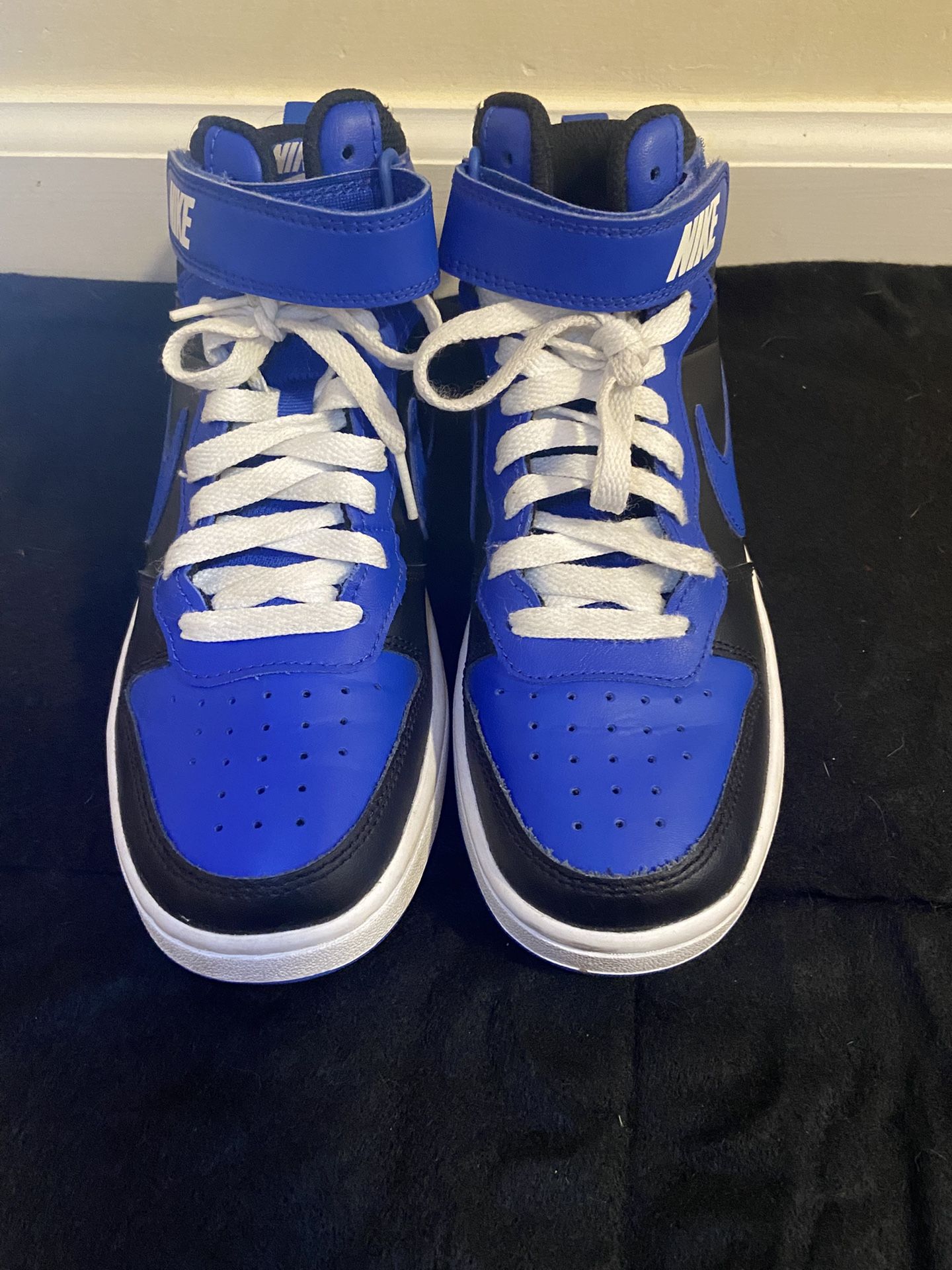 Jordan Nike Black And Blue