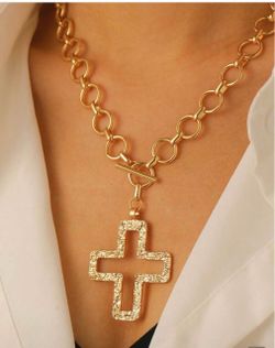 Beautiful cross necklace Beautiful cross necklace