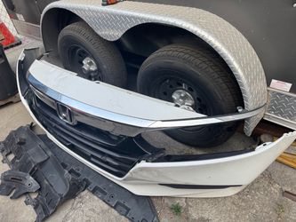 2018-2022 Honda Accord front bumper