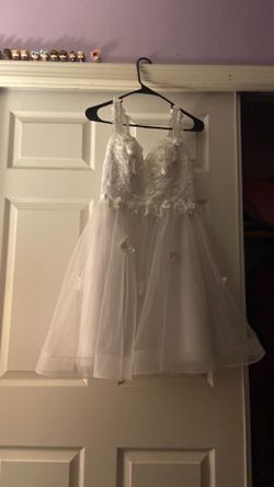 white butterfly dress size 4