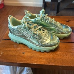 Cardi B Reebok’s 7