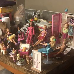 BARBIES!!! FOR SALE!!!