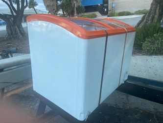 Commercial Upright Freezer~ Works Perfect - Selling Cheap!!