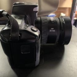 CAMERA MINOLTA