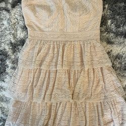 Minuet Dress Size Medium 