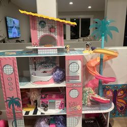 LOL Doll house