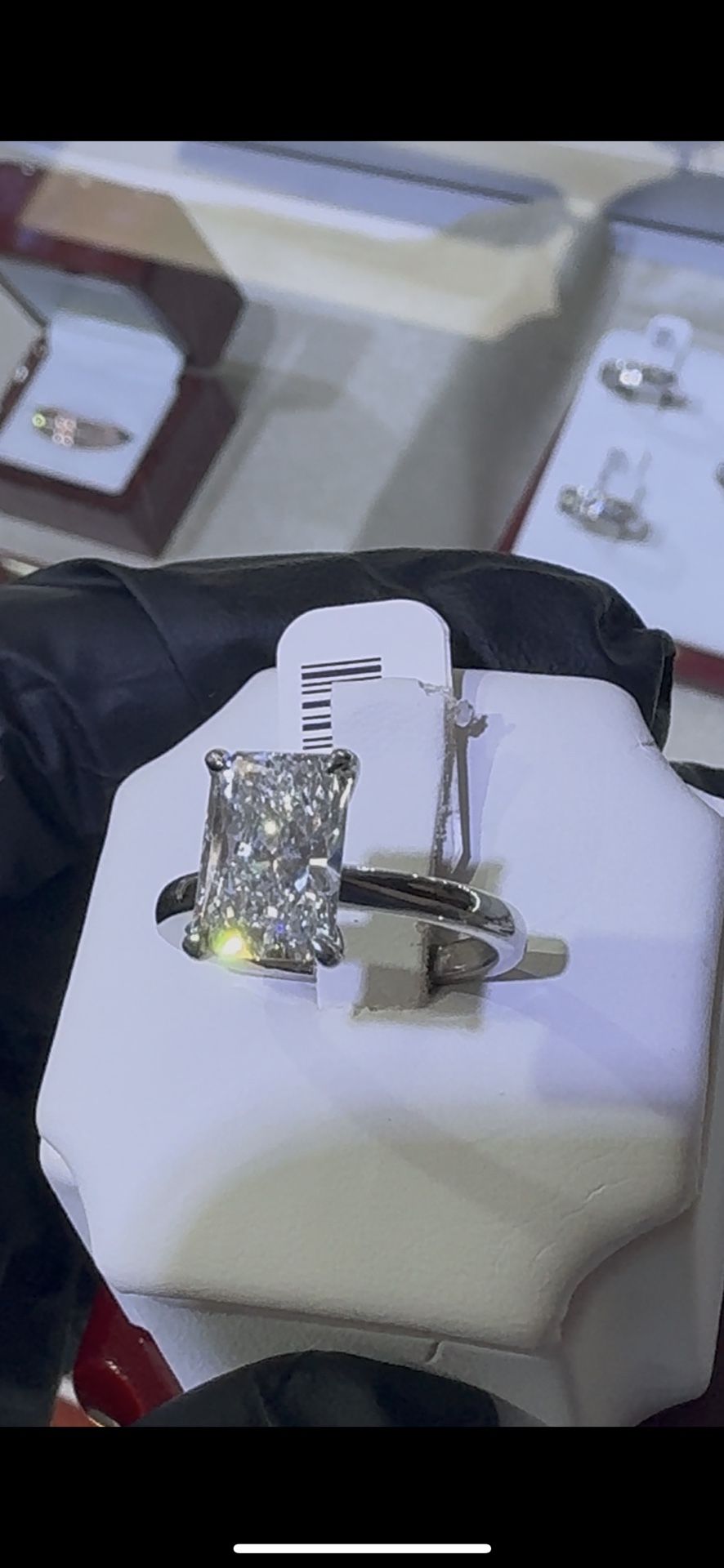 3.11CT VS2/ G Platinum Diamond Ring