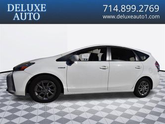 2016 Toyota Prius v