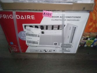 Frigidaire 6000 BTU Room Air Conditioner