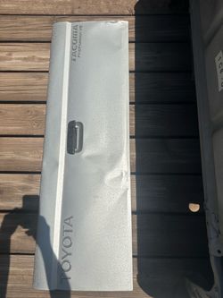 2002 Tacoma pre runner tailgate