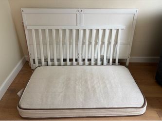 White IKEA crib/toddler bed