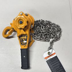 Harrington 3/4 ton lever hoist used once $300