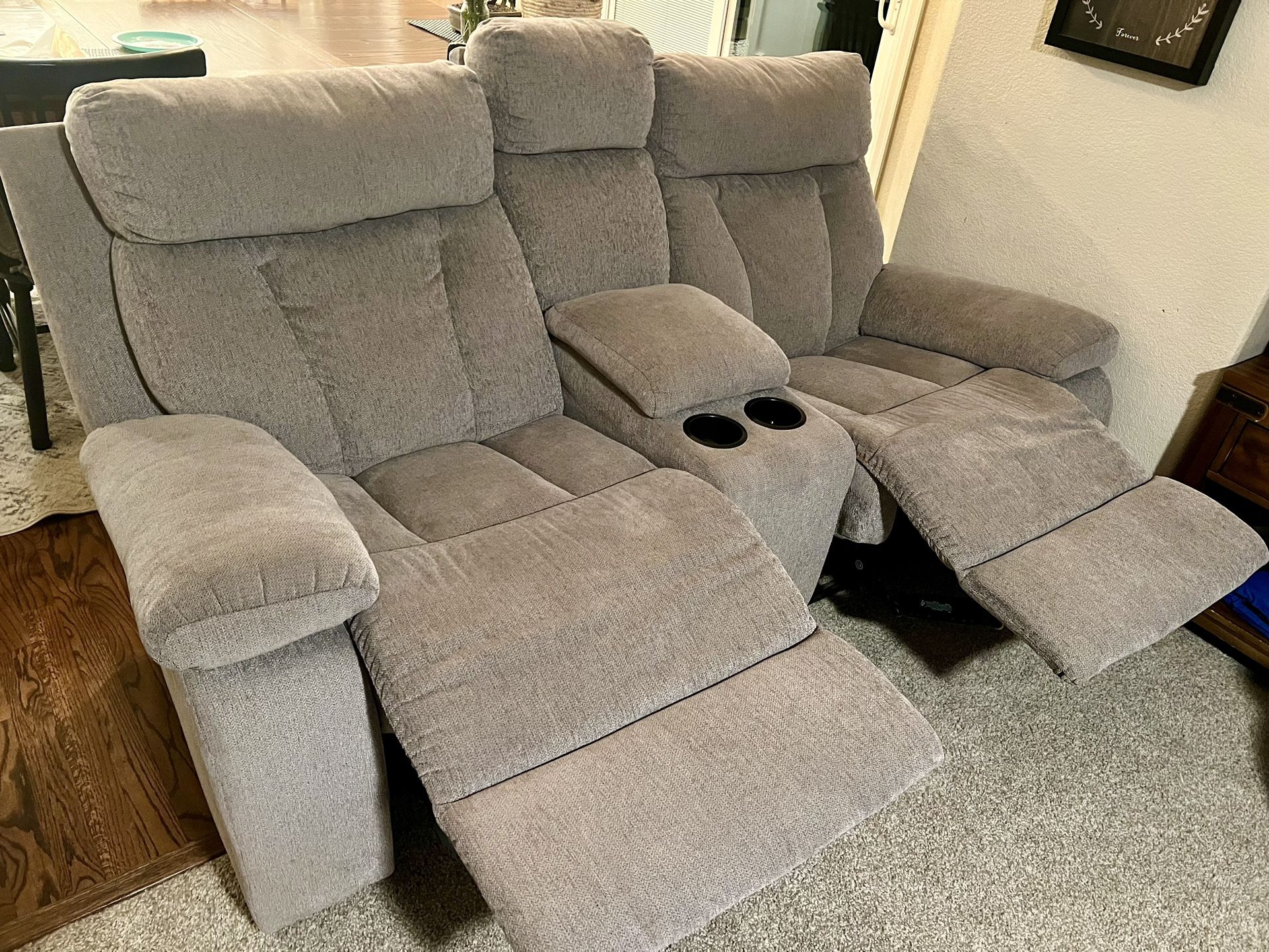 Reclining Love Seat Set