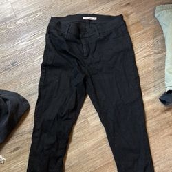 Women’s Black Levi’s 