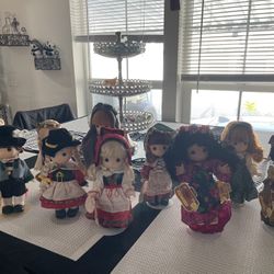 Precious Moments Children of the World