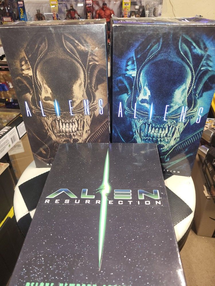 Neca Alien Lot