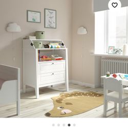 Changing Table/Dresser With Storage