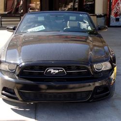 2014 Ford Mustang V6 Convertible