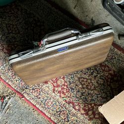 Vintage American Tourister Escort Briefcase Hard Shell Brown 18" x 14" x 4"