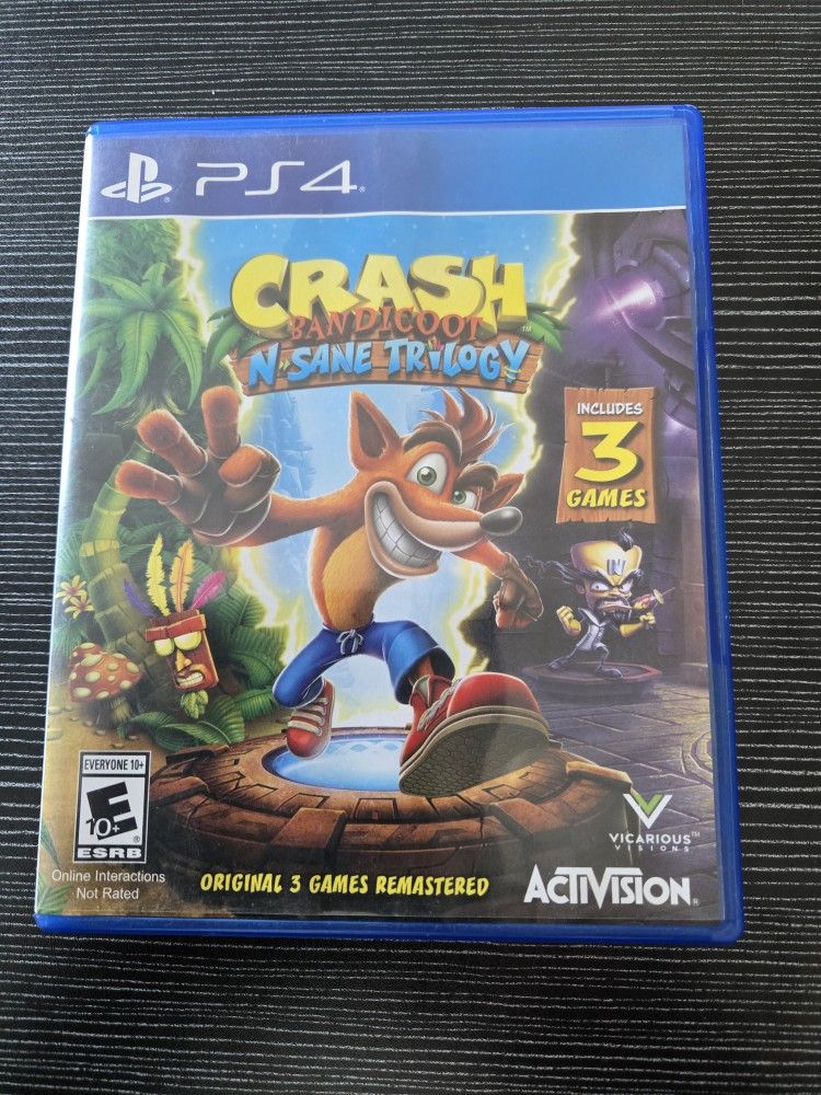 Crash Bandicoot N-SANE TRILOGY.  PS4