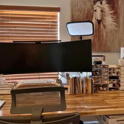 Samsung-49"-Odyssey-G9-Monitor