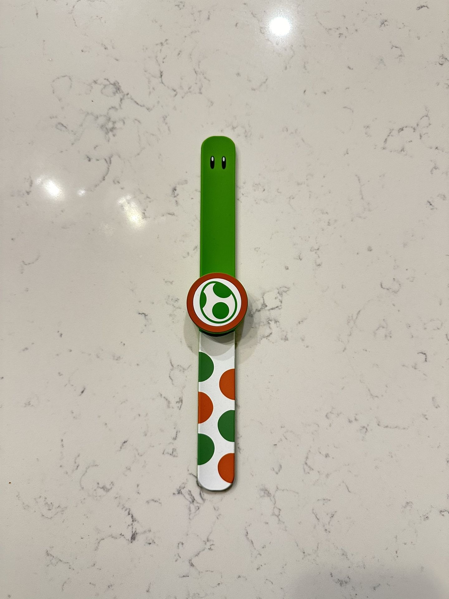 Universal Studios Super Nintendo World Power Up Band - Yoshi