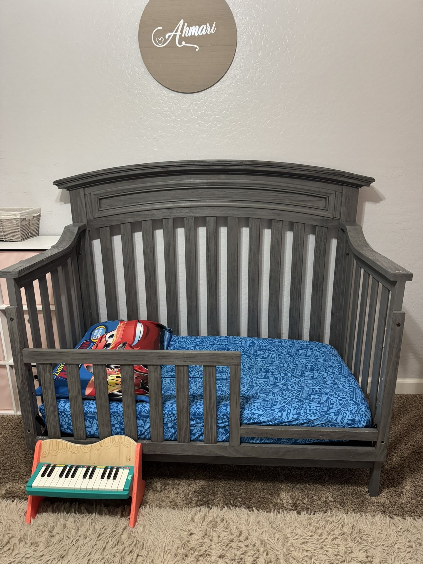Crib/toddler Bed And Dresser