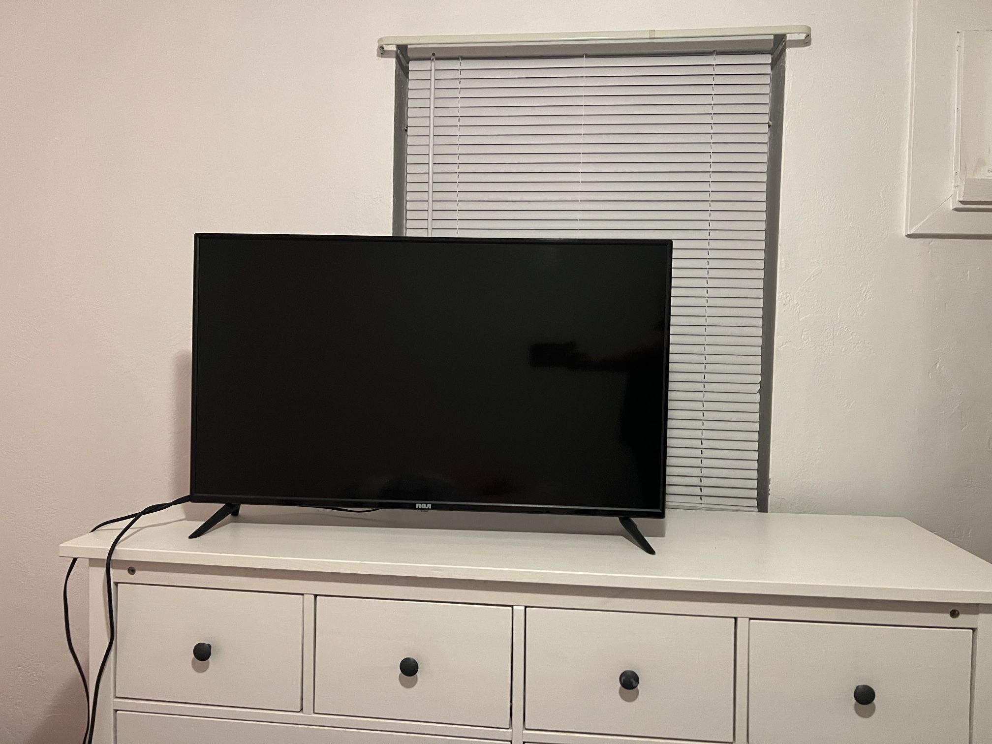 RCA 40 Inch Smart TV