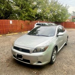 2010 Scion tC