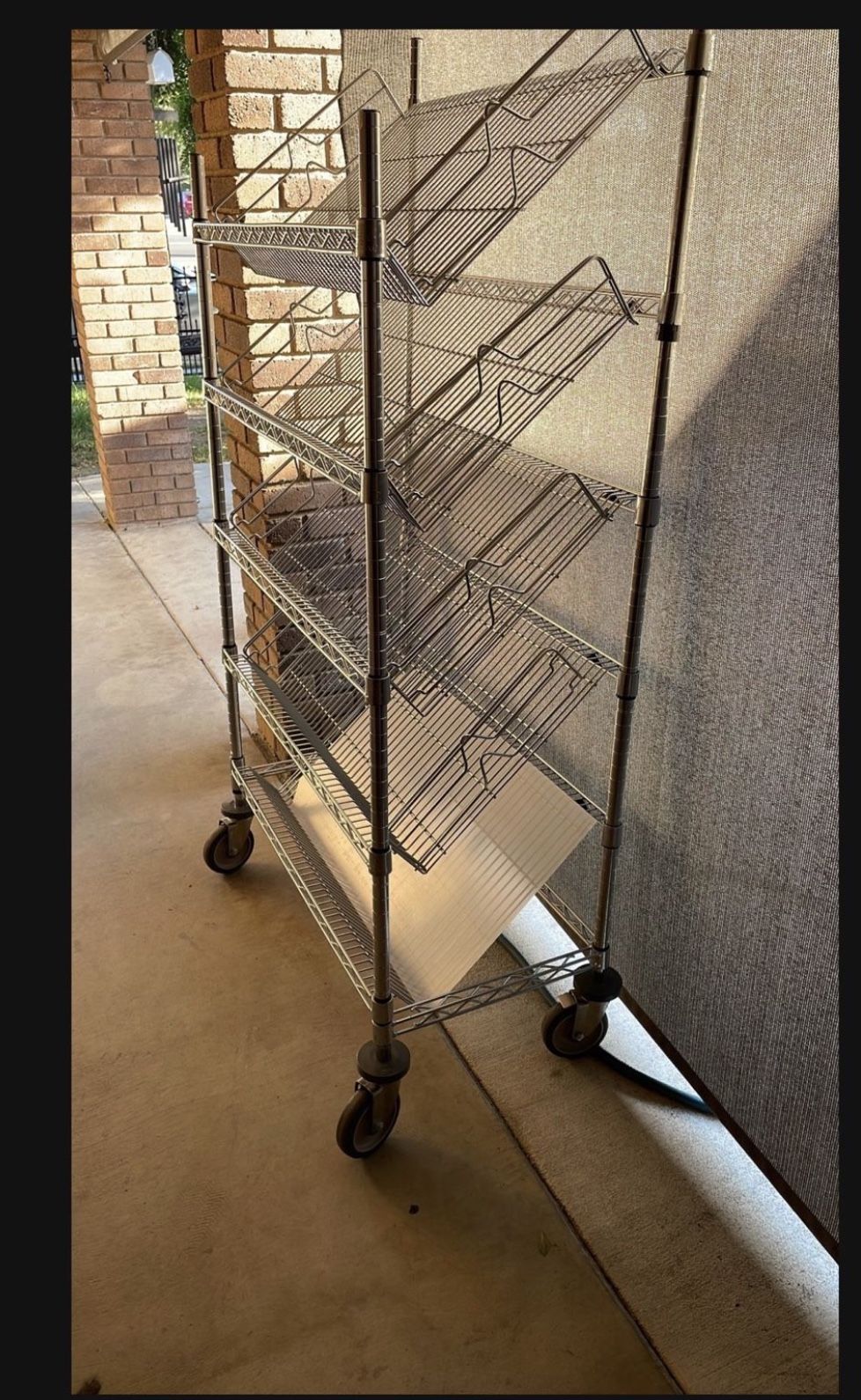 Metal Rolling Rack