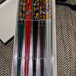 Set Of 5 Chopsticks New In Box