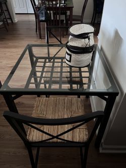 Square Table 28.5inch x 28.5inch, with 2 Chairs