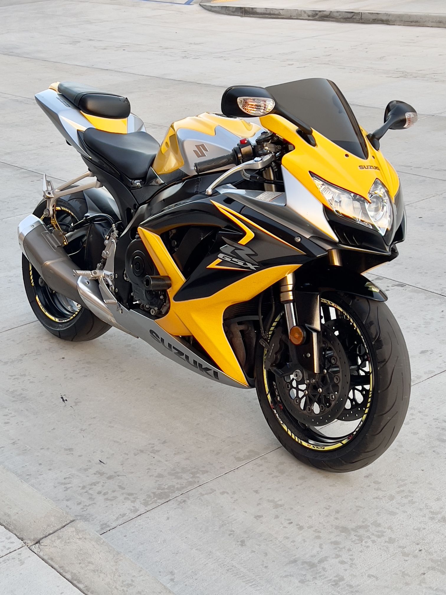 2008 GSXR 600 for Sale in Santa Ana, CA OfferUp