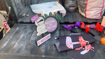 Halloween decor