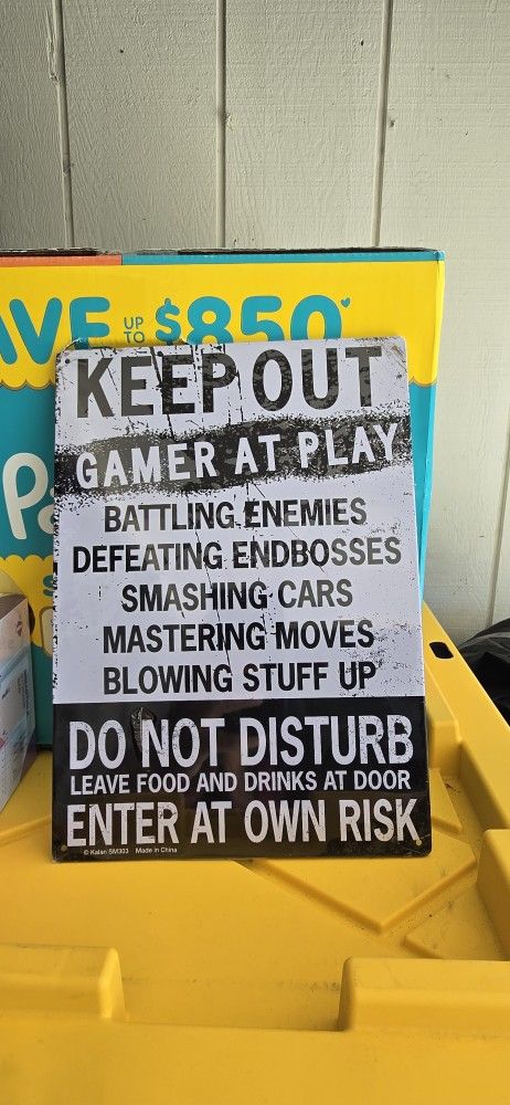 Small Metal Sign