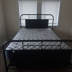 BED With Mattress 
