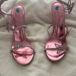 Butterfly heels