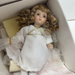 vintage porcelain doll#A6