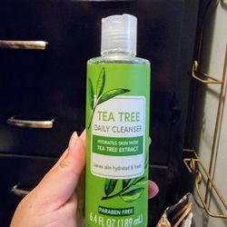 Tea Tree Daily Cleanser