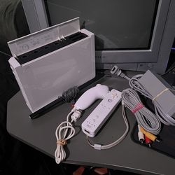 Nintendo Wii system with tons of Wii and GameCube games