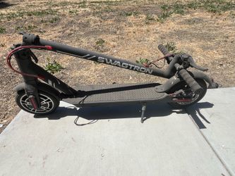 Swagtron Swagger 5 Boost Foldable Electric Scooter