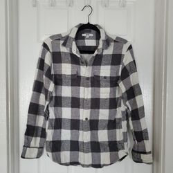 UNIQLO Buffalo Plaid Flannel – XS – Black & White