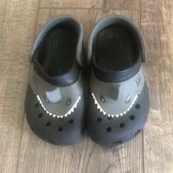 Crocs Size 9 